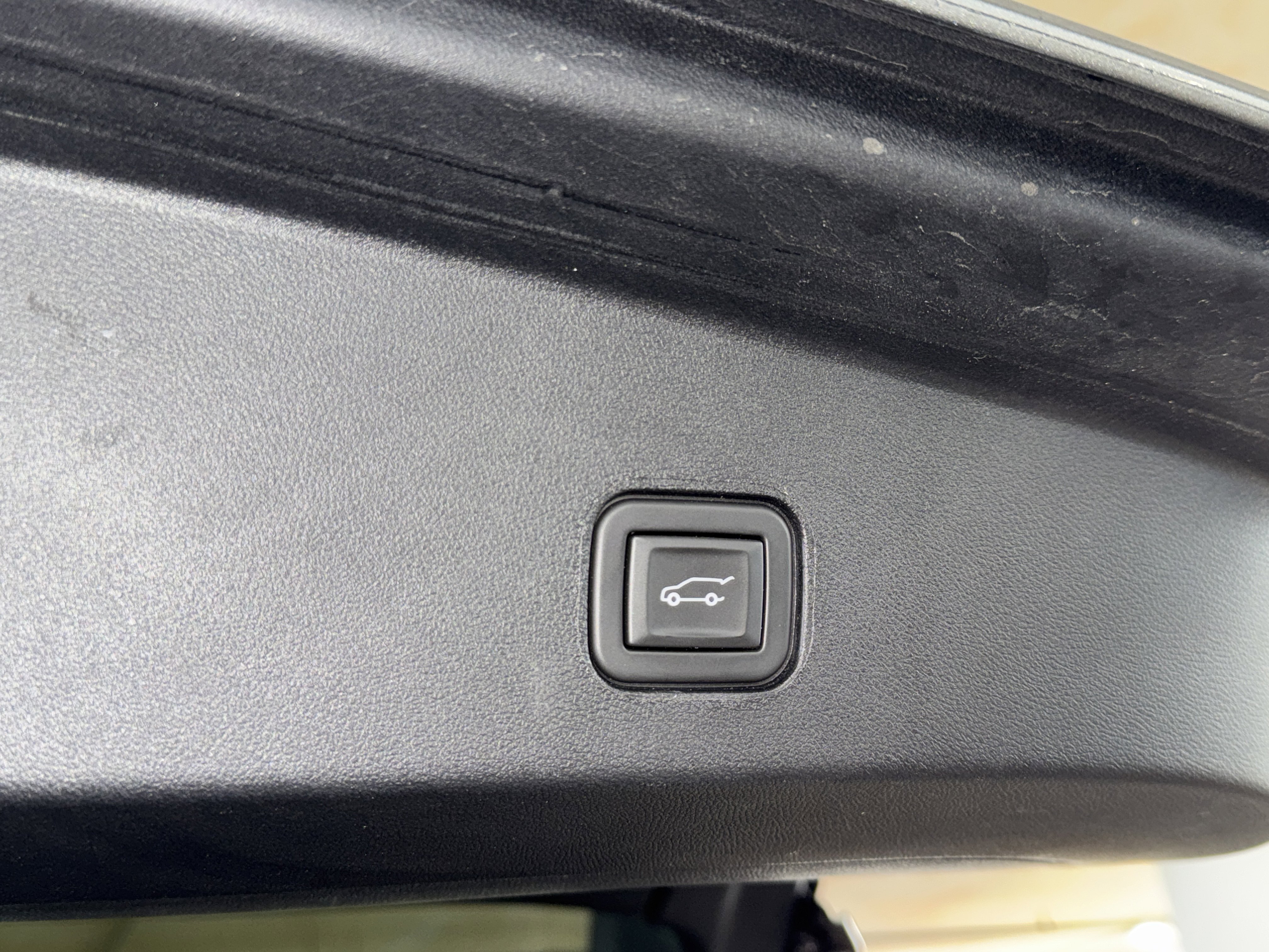 Used 2024 Cadillac Lyriq Tech w/ Driver Assist Package image 14