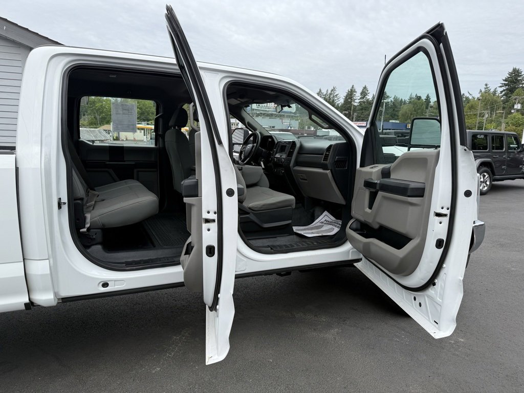 Used 2019 Ford F350 XL w/ Power Equipment Group image 25