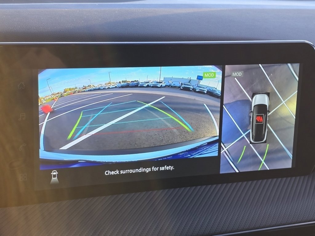 New 2026 Nissan Kicks SR w/ Cold Weather Package image 5