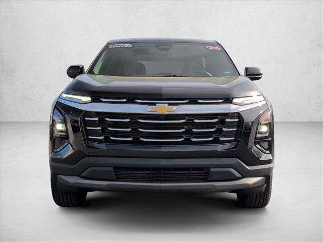 Used 2026 Chevrolet Equinox LT w/ Convenience Package II AWD/4WD image 2