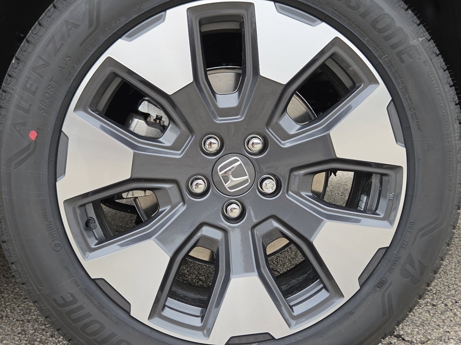 New 2026 Honda Pilot Touring image 15