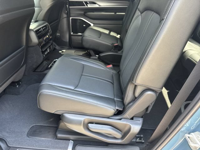 New 2026 Jeep Grand Wagoneer L Limited AWD/4WD image 21