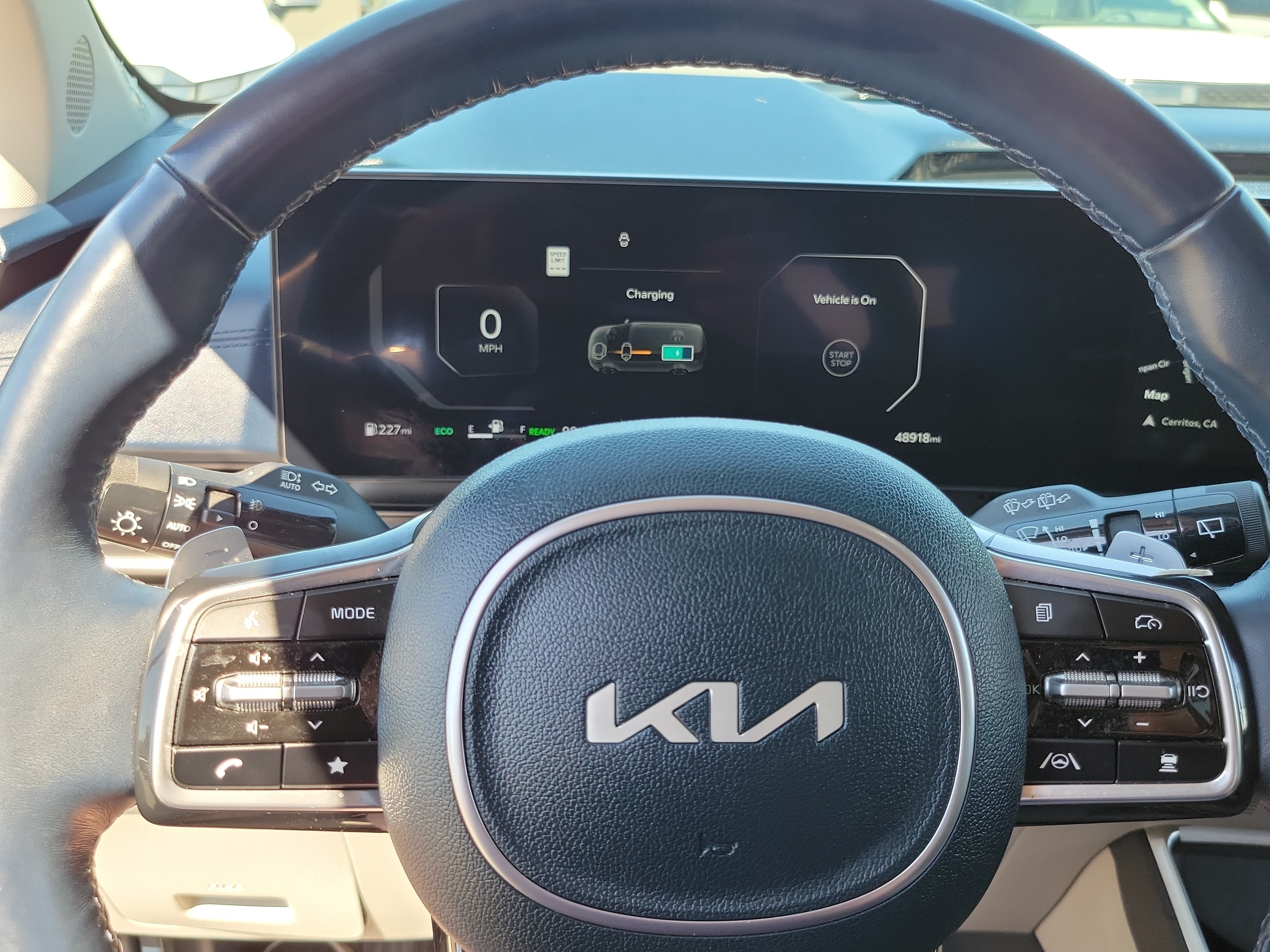 Used 2025 Kia Carnival SX Prestige FWD image 10