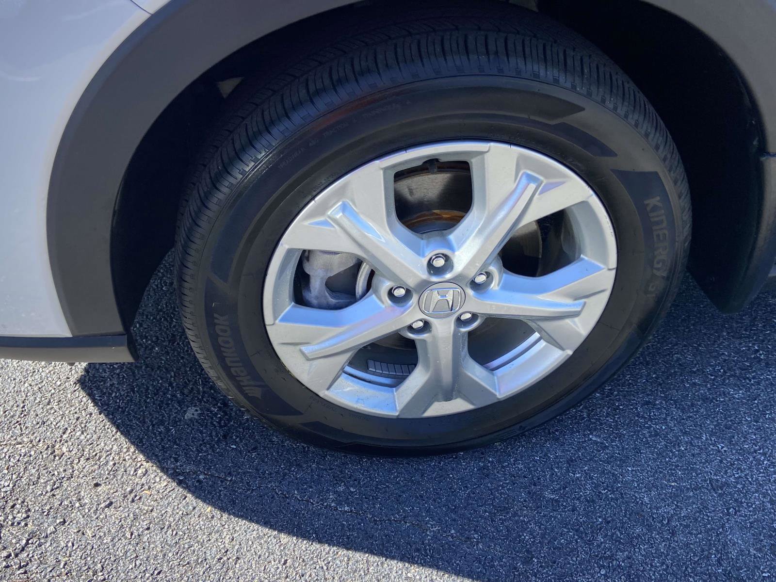 Certified 2024 Honda HR-V LX image 5