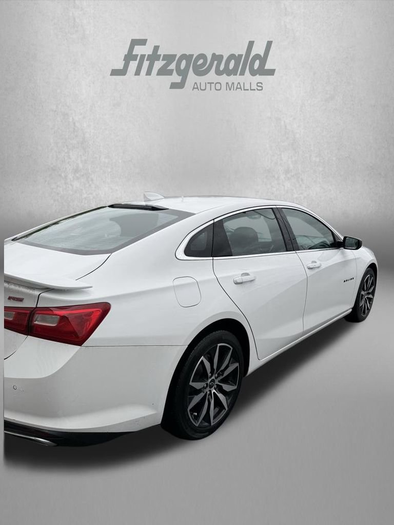 Used 2022 Chevrolet Malibu RS FWD image 4