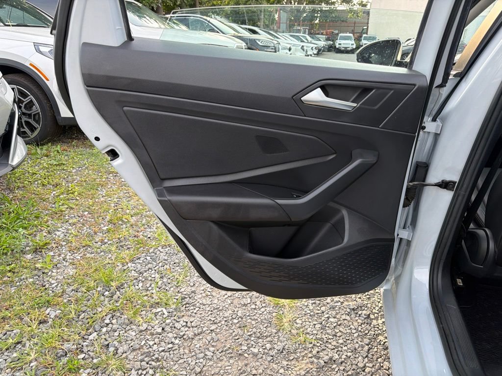Used 2019 Volkswagen Jetta SE FWD image 29