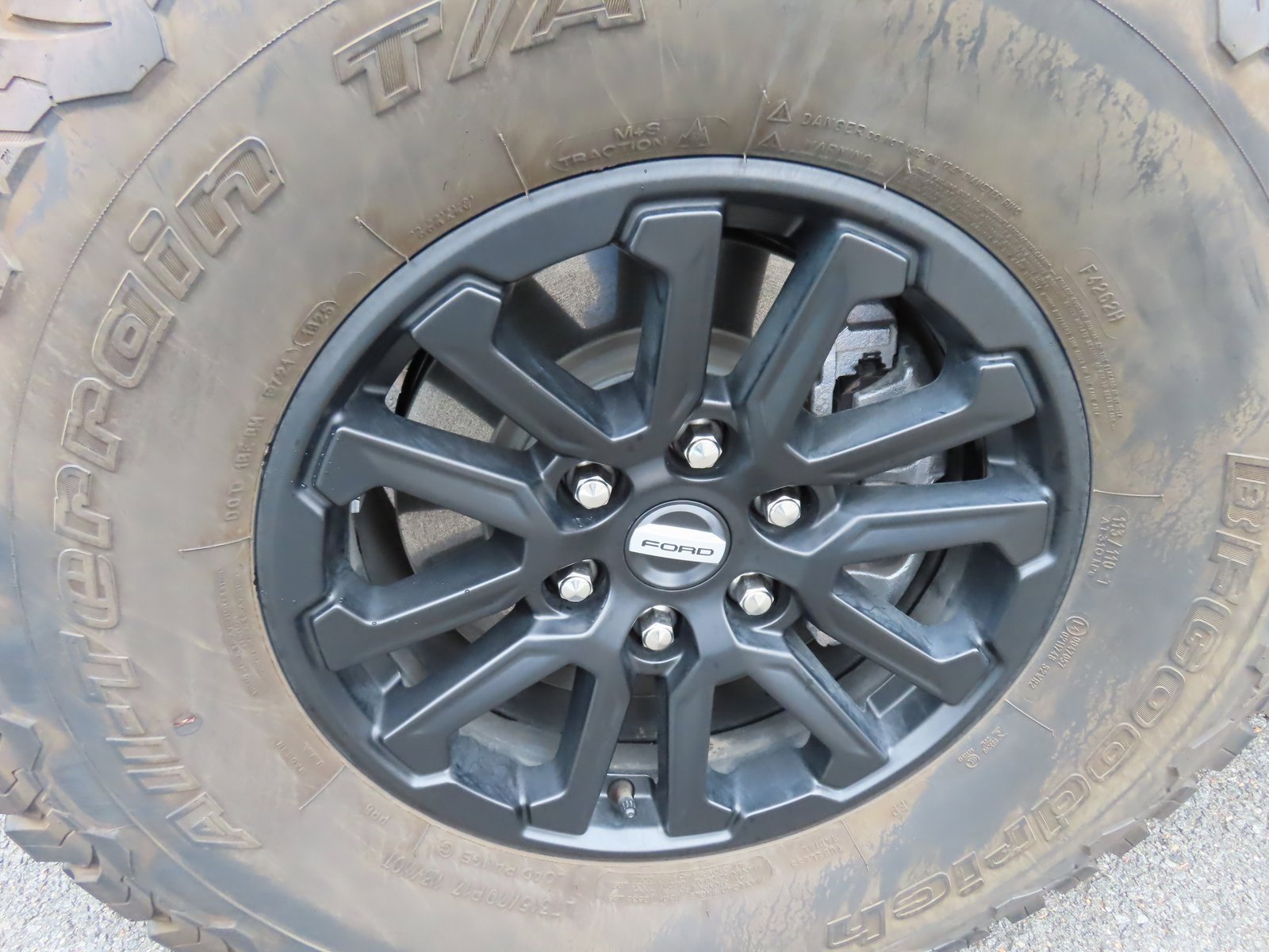 Used 2025 Ford F150 Raptor image 17