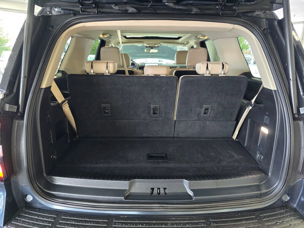 Used 2024 Ford Expedition Limited image 17