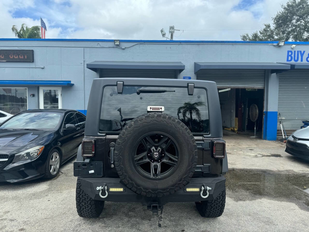 Used 2013 Jeep Wrangler Sport image 12