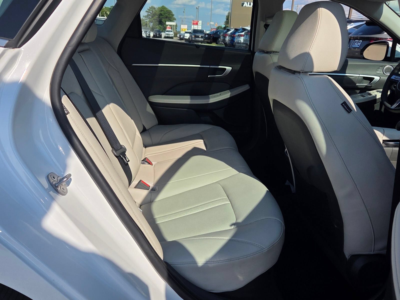 Used 2024 Hyundai Sonata Limited FWD image 15