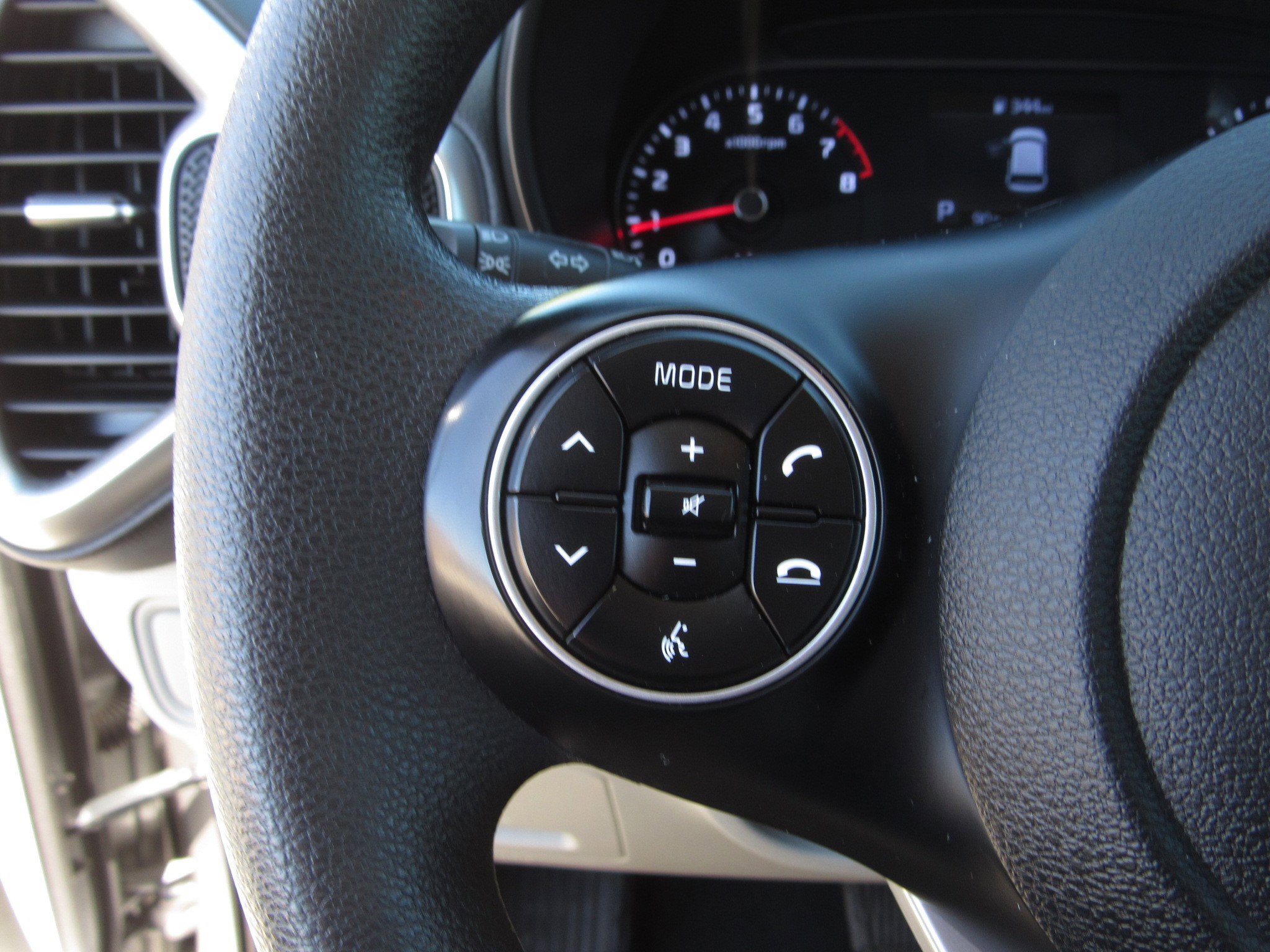 Used 2022 Kia Soul LX image 23