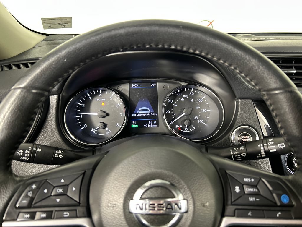Used 2019 Nissan Rogue SL AWD/4WD image 14