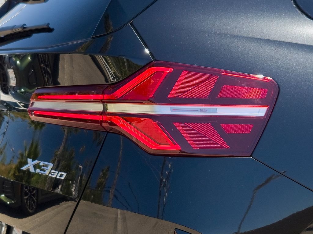 New 2026 BMW X3 xDrive30 w/ M Sport Package image 4