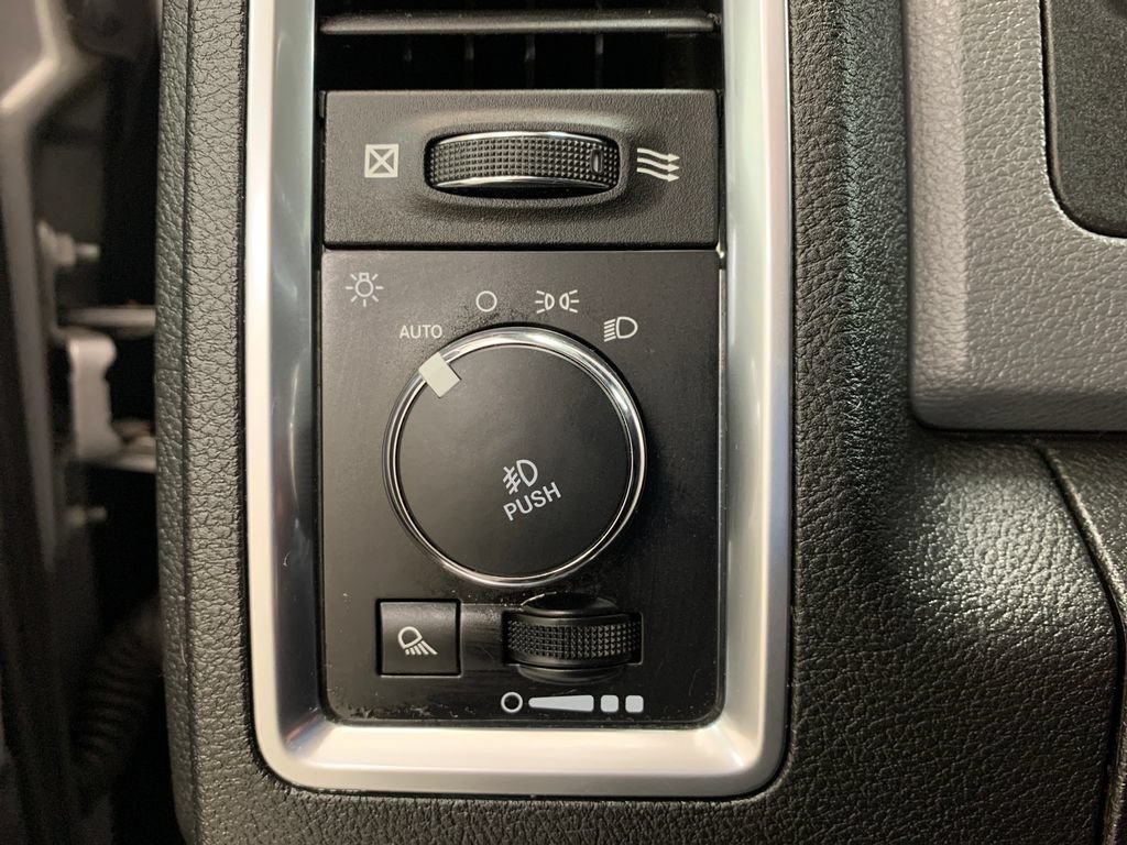 Used 2020 RAM 1500 Warlock AWD/4WD image 22