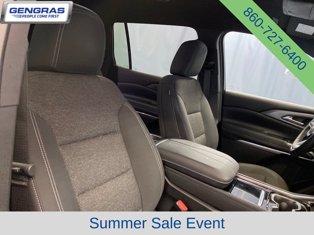 Used 2024 Chevrolet Traverse LT w/ Trailering Package AWD/4WD image 41