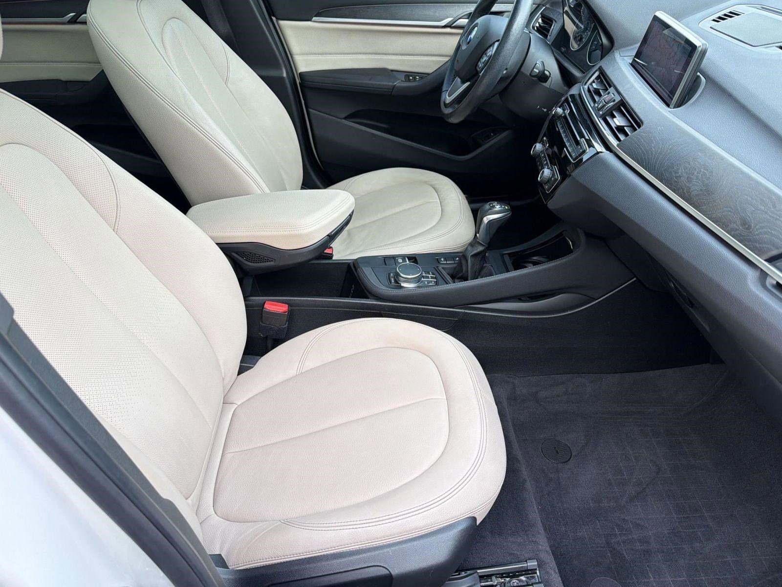 Used 2017 BMW X1 xDrive28i AWD/4WD image 31