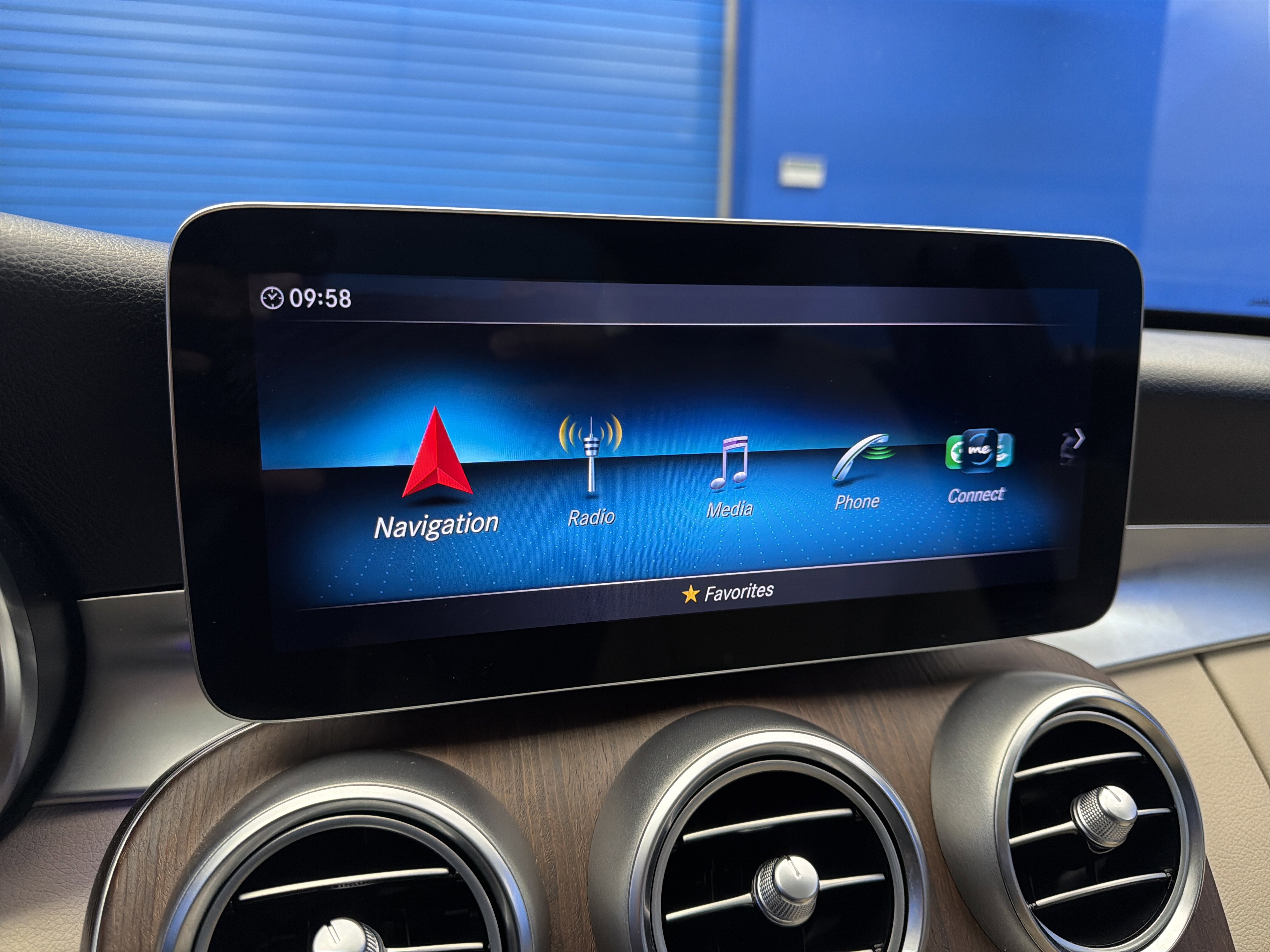 Used 2020 Mercedes-Benz C 300 4MATIC Sedan image 18