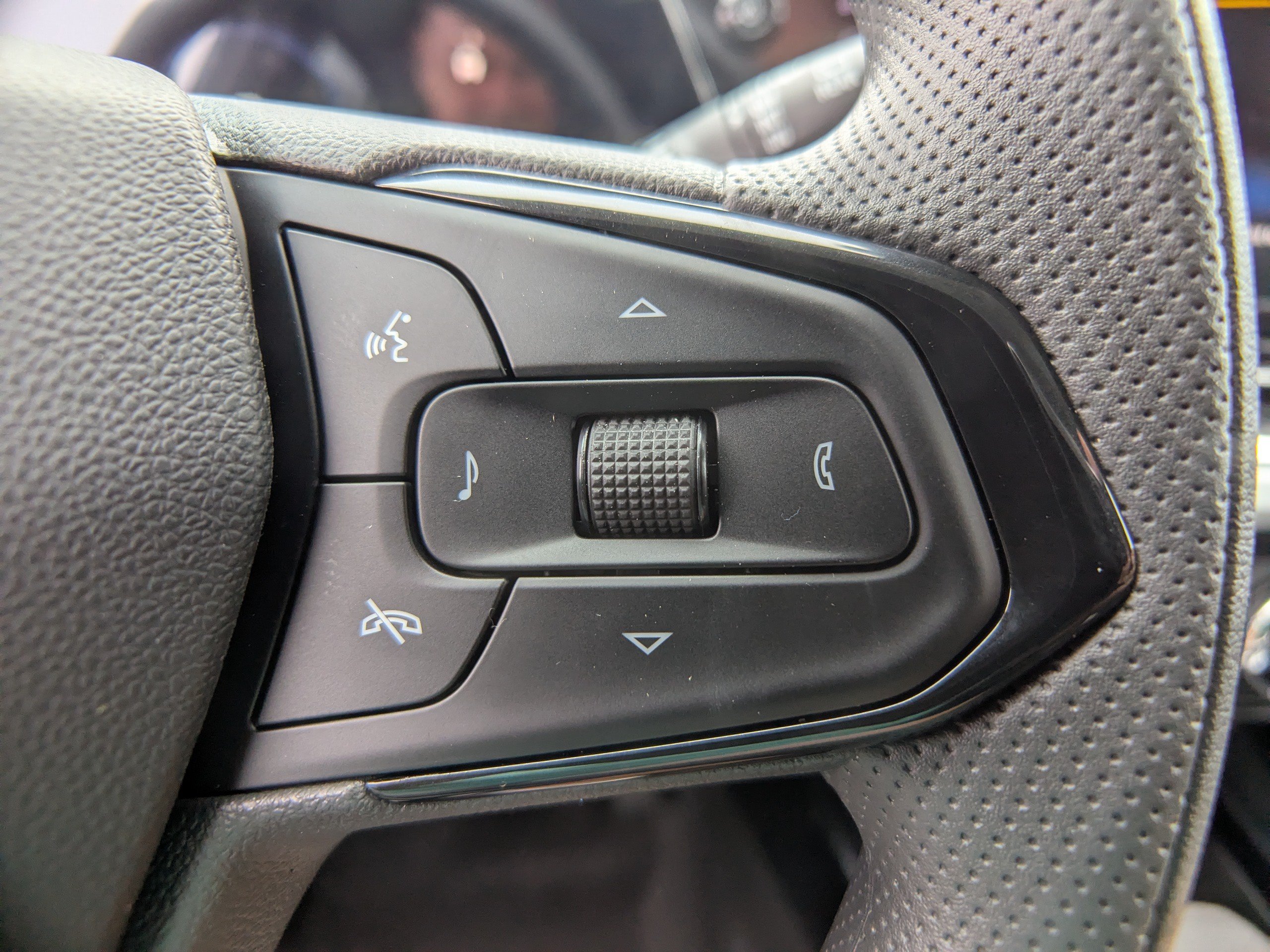 New 2026 Chevrolet Trax LT FWD image 22