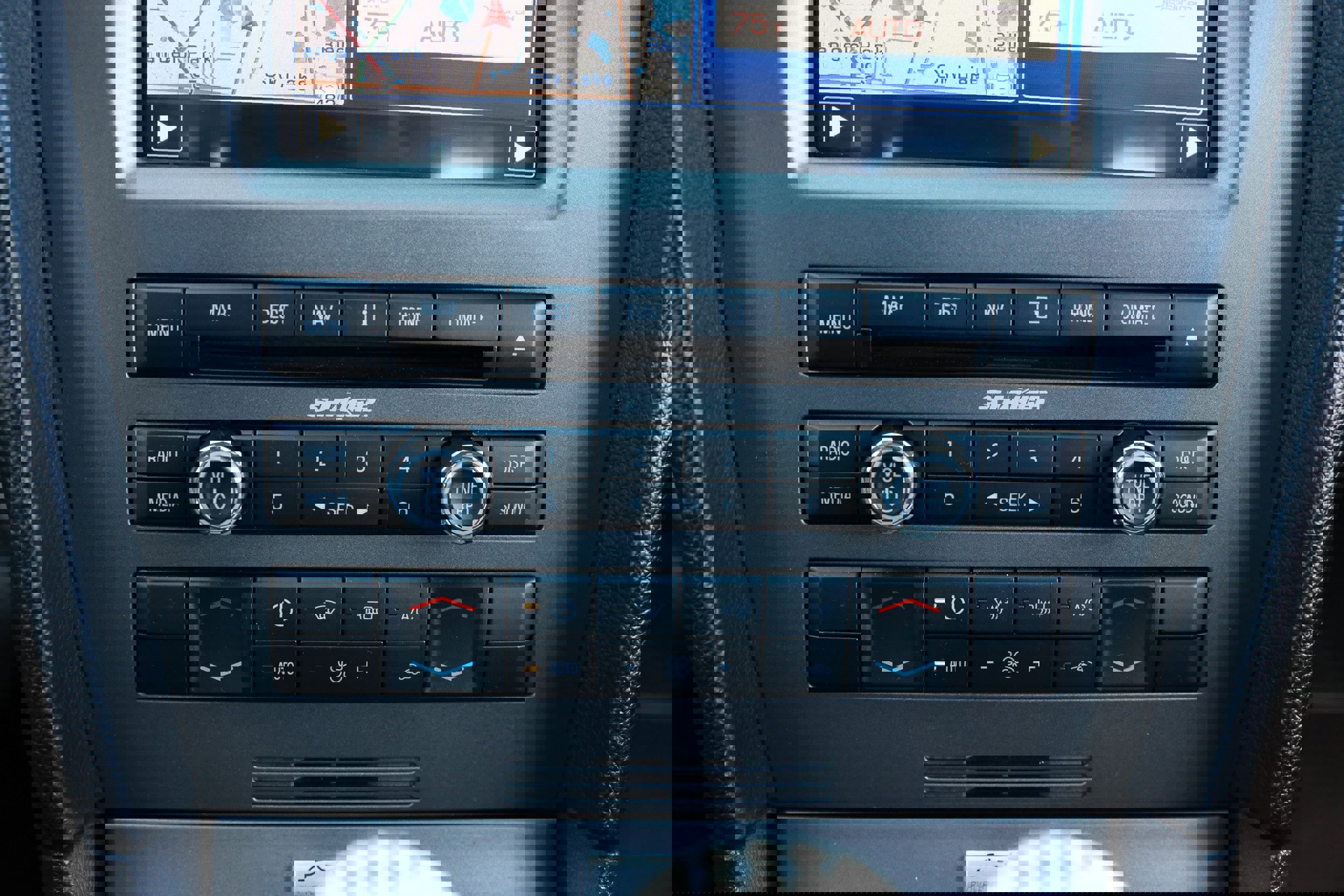 Used 2014 Ford Mustang Shelby GT500 w/ Equipment Group 821A image 38