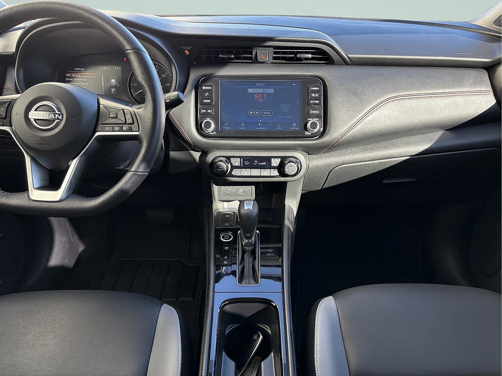 Used 2023 Nissan Kicks SR w/ SR Premium Package image 32