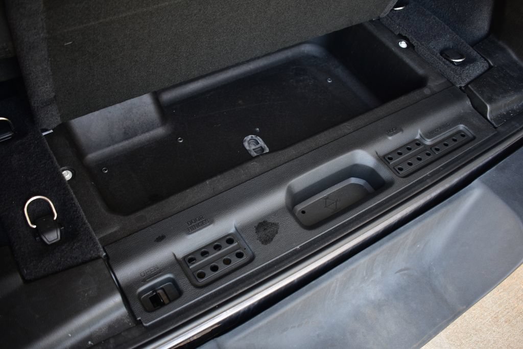 Used 2020 Jeep Wrangler Sport AWD/4WD image 24