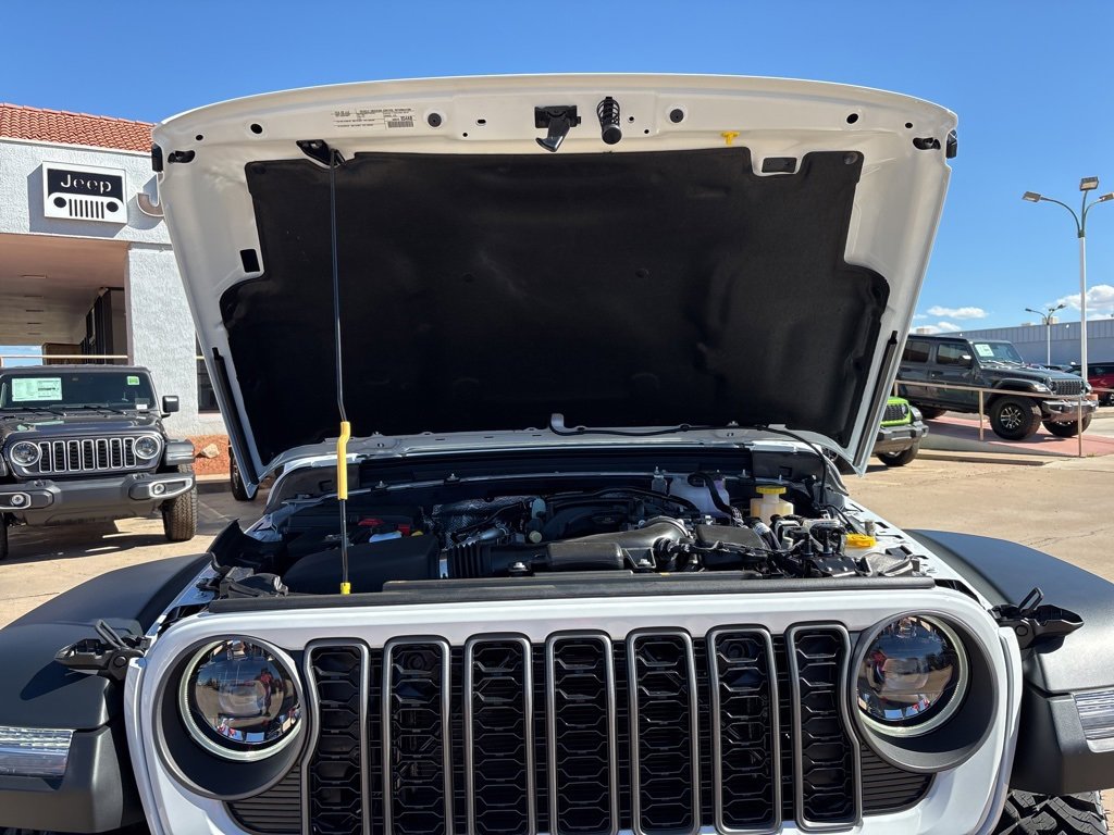 New 2025 Jeep Gladiator Rubicon w/ Convenience Group image 48
