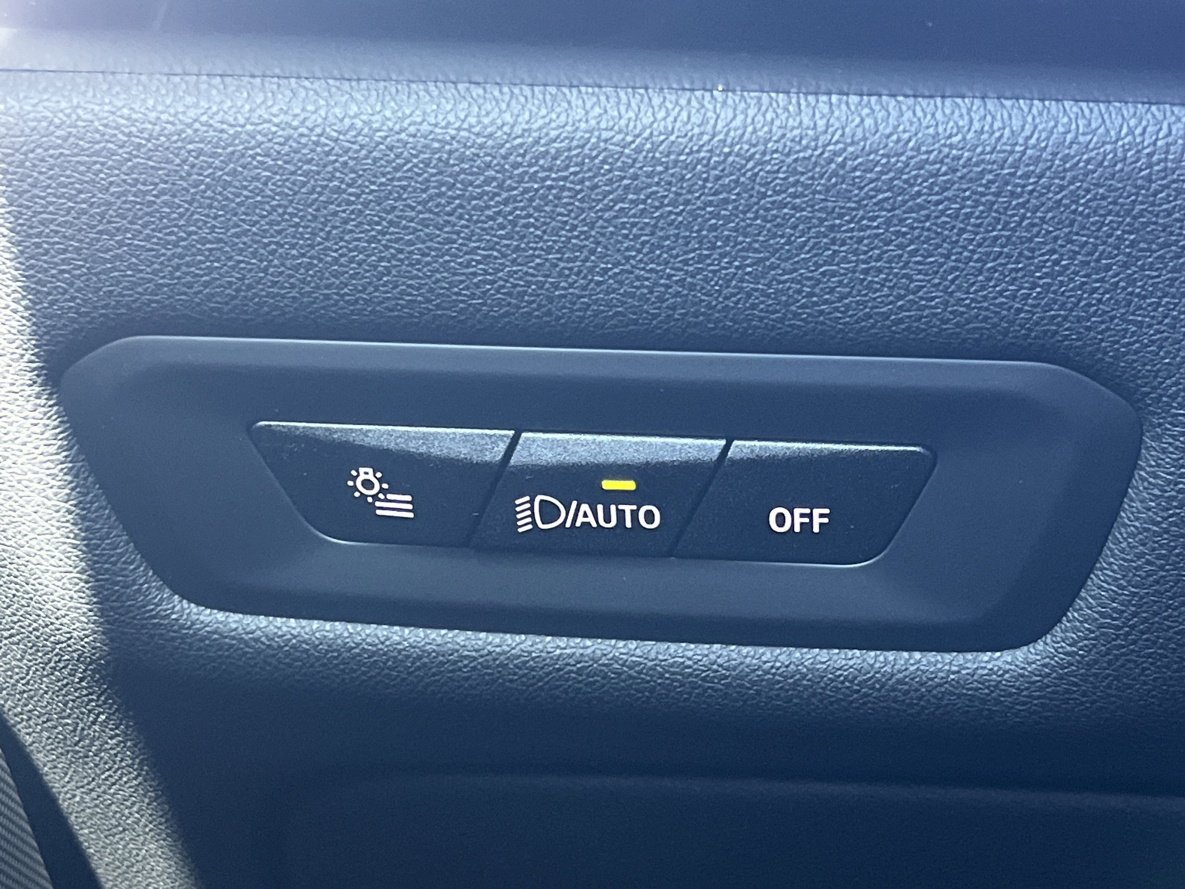 New 2026 BMW X5 xDrive40i AWD/4WD image 14