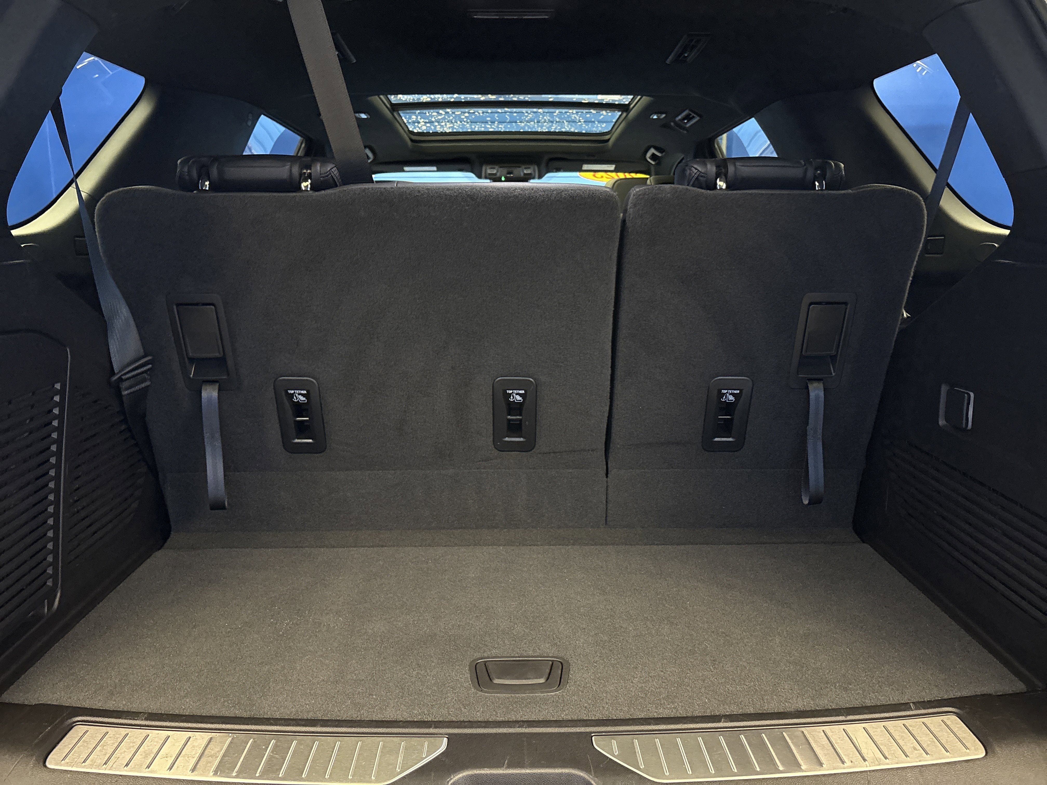 Used 2023 Chevrolet Tahoe RST image 31