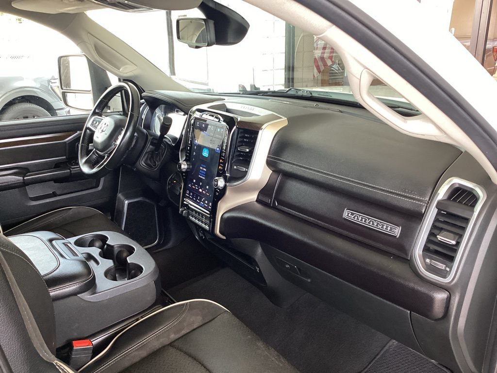 Used 2023 RAM 4500 Laramie AWD/4WD image 41
