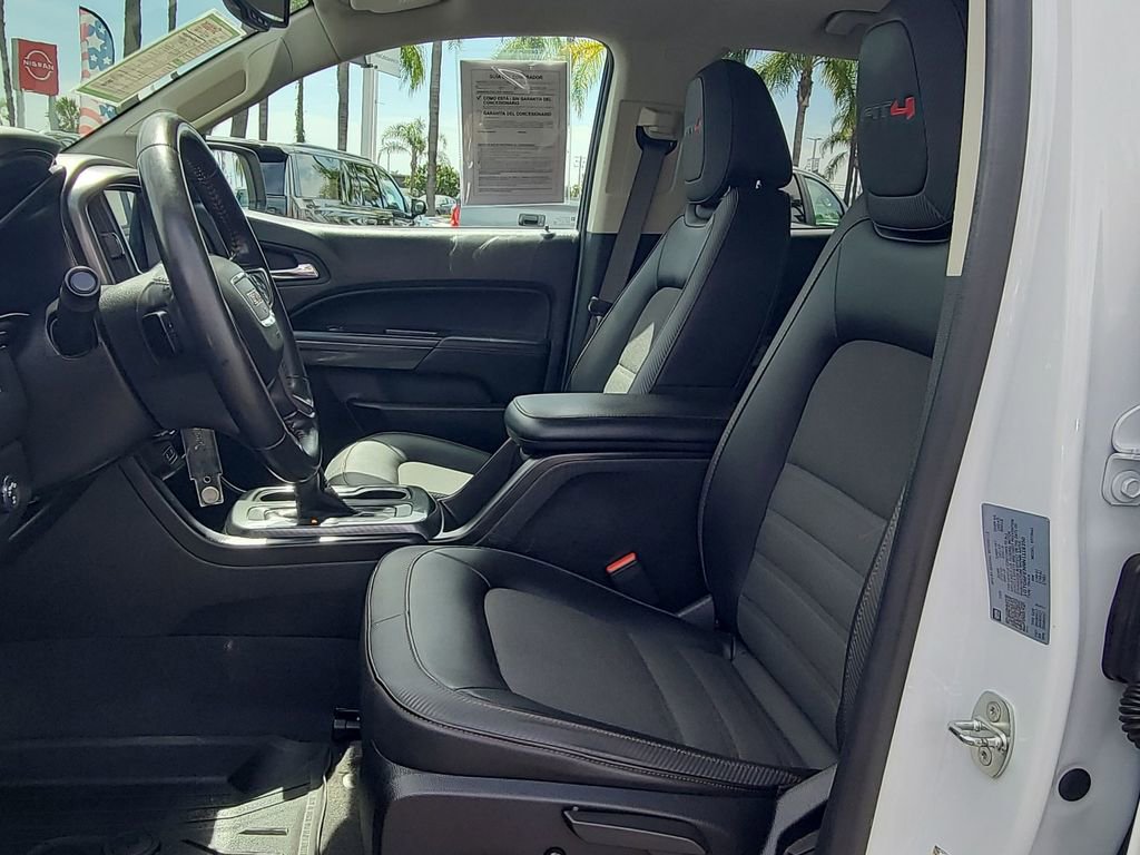 Used 2022 GMC Canyon AT4 image 17