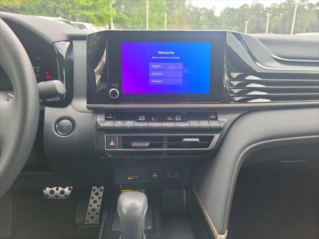 Certified 2025 Toyota Camry SE w/ Convenience Package AWD/4WD image 26