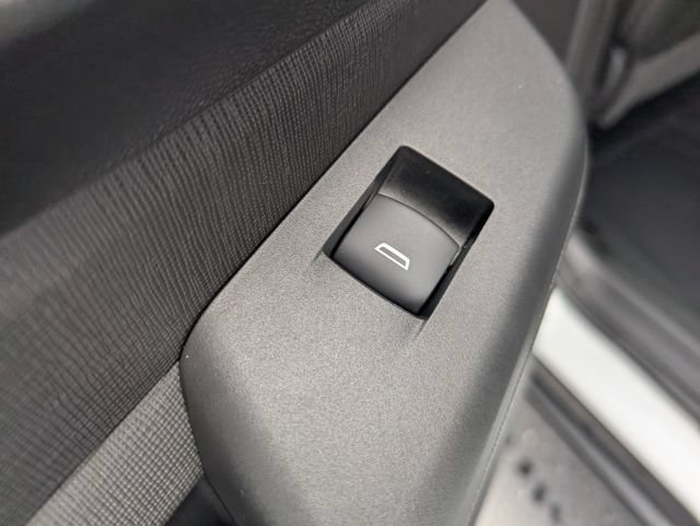 New 2026 Buick Envista Sport Touring w/ Convenience I Package FWD image 11