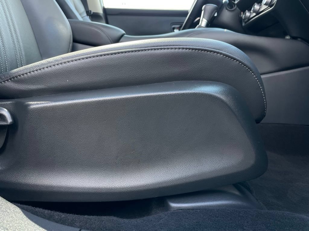 Certified 2025 Honda HR-V EX-L image 29