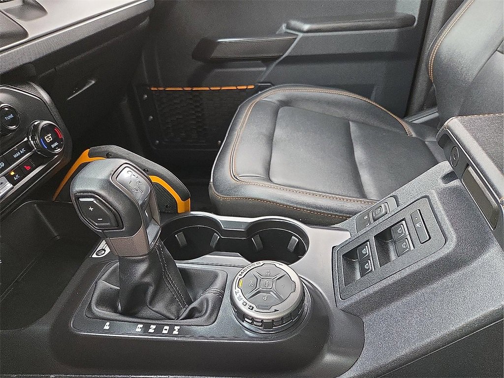 Used 2024 Ford Bronco Badlands image 20