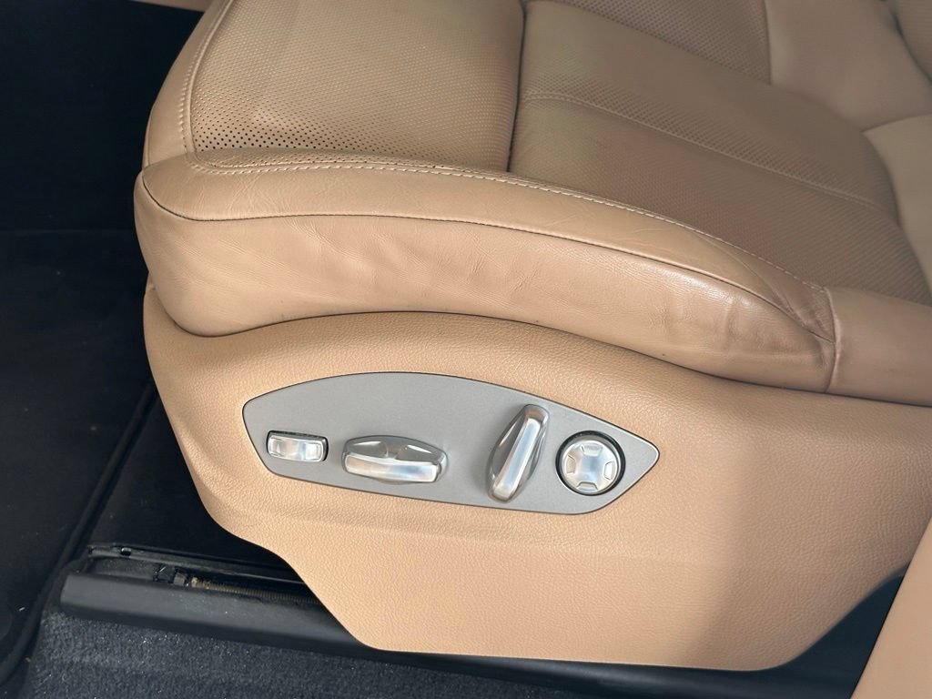 Used 2020 Porsche Macan S AWD/4WD image 15