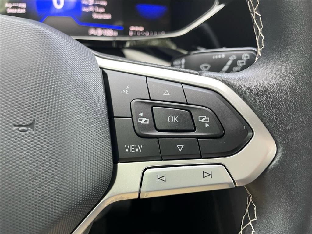 Used 2023 Volkswagen Taos S image 8