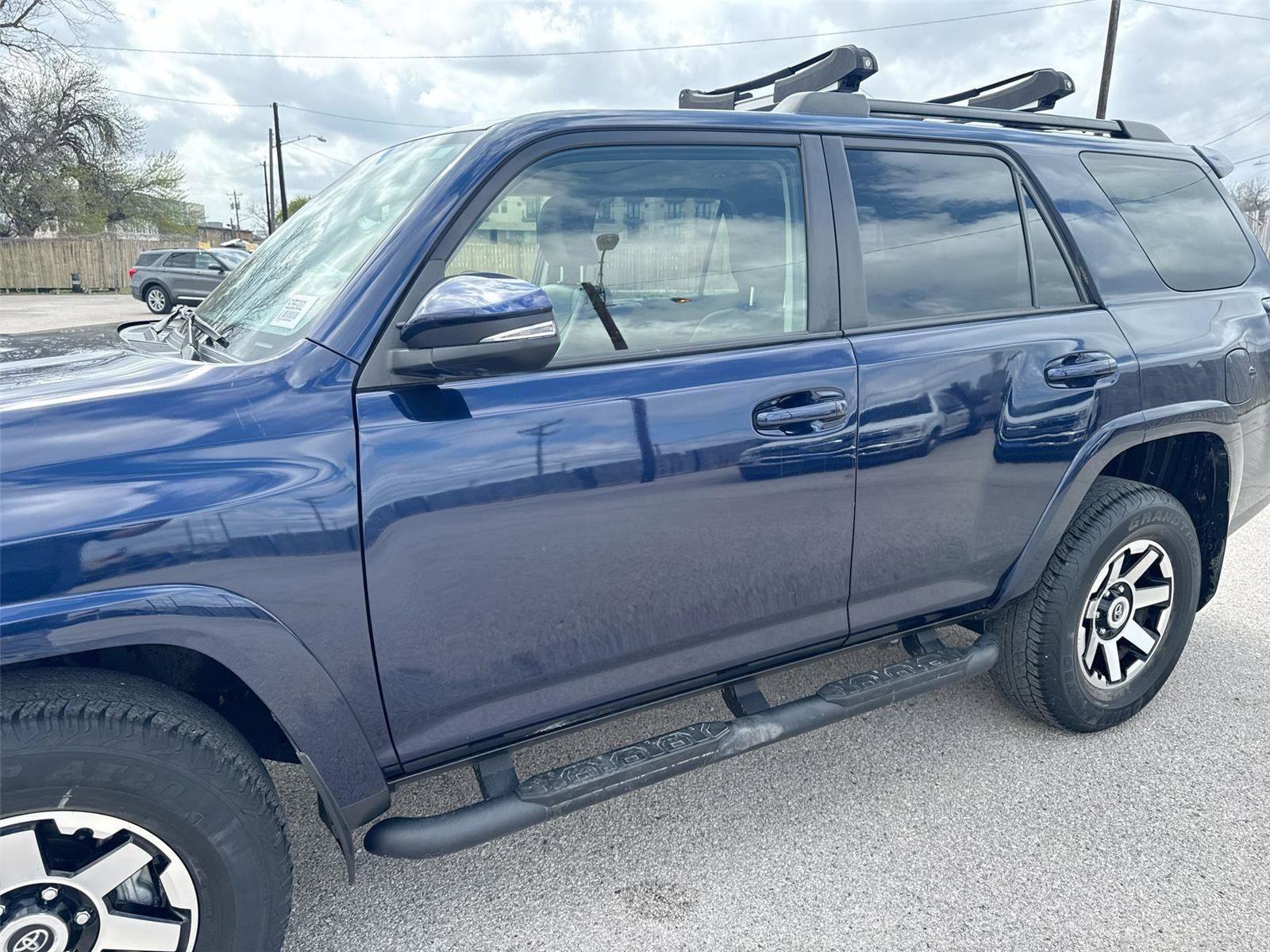 Used 2022 Toyota 4Runner TRD Off-Road Premium image 31