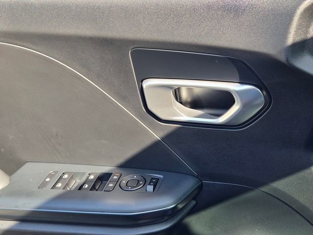 New 2026 Kia K4 LX FWD image 15