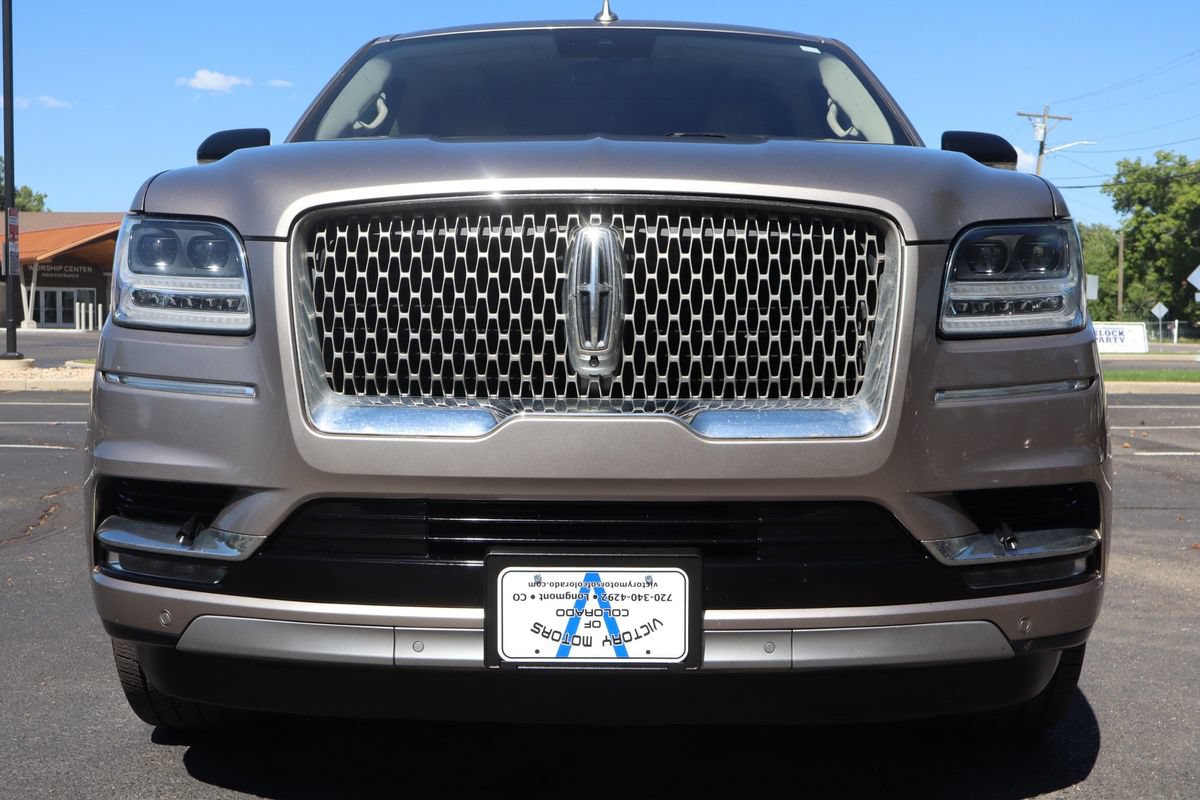 Used 2018 Lincoln Navigator Reserve w/ Technology Package AWD/4WD image 13