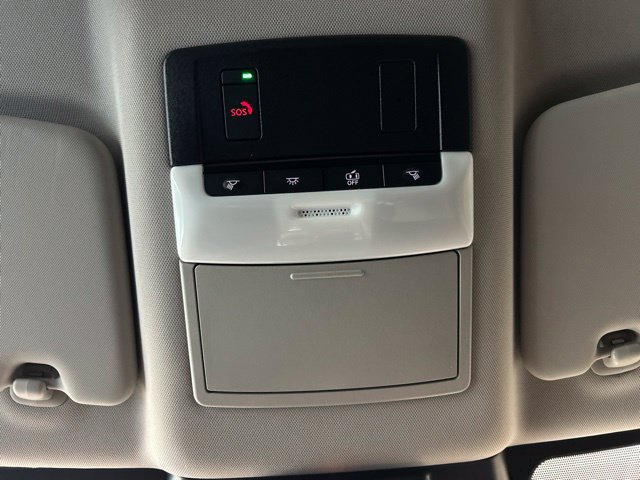 Used 2022 Nissan Rogue SV FWD image 81