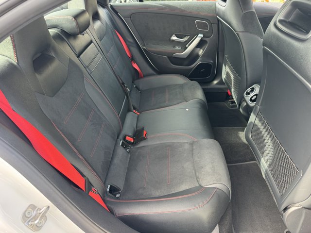 Used 2025 Mercedes-Benz CLA 35 AMG 4MATIC image 8