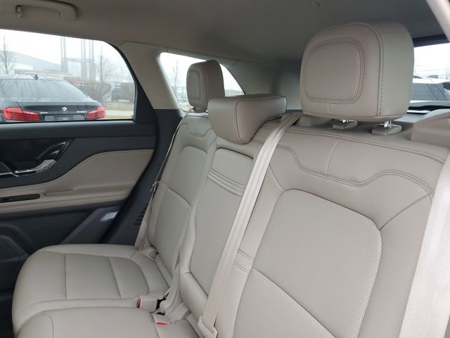 Certified 2023 Lincoln Corsair AWD w/ Equipment Group 101A image 28