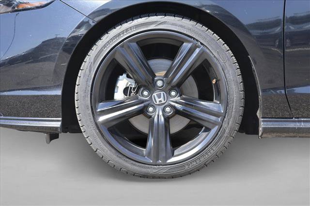 Used 2025 Honda Accord Sport image 9