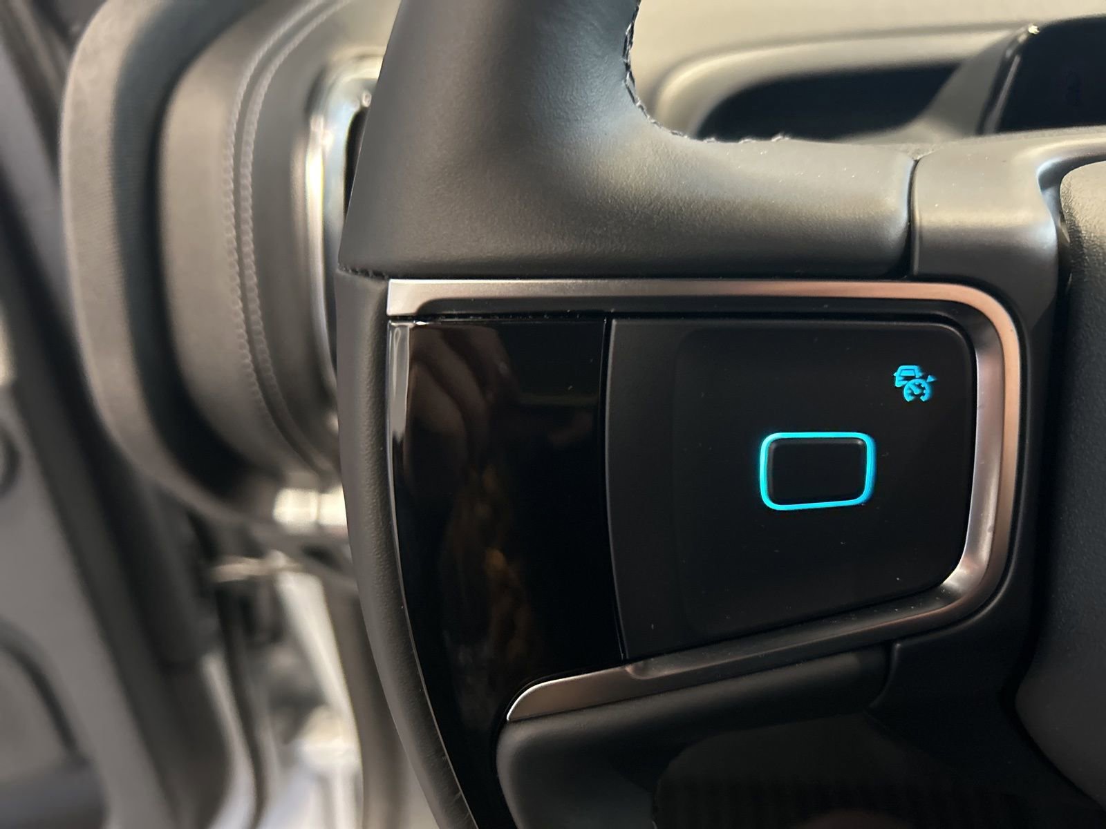 Used 2025 Ford Expedition Max Platinum w/ Stealth Appearance Package image 26