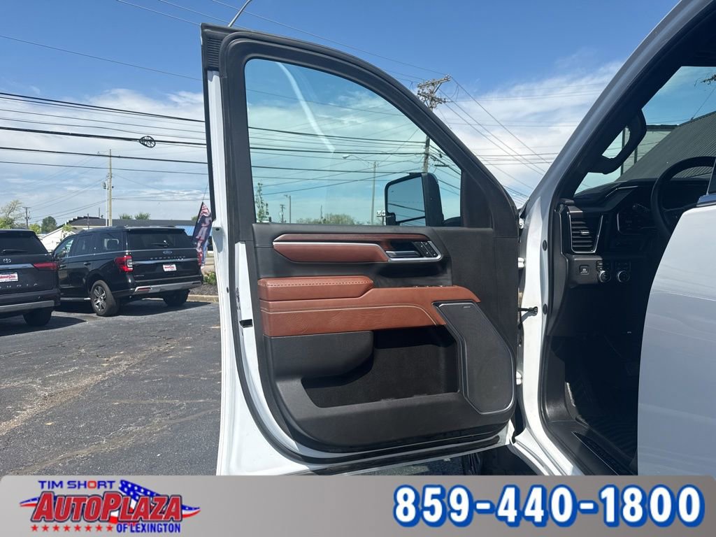 Used 2025 GMC Sierra 2500 Denali Ultimate AWD/4WD image 41