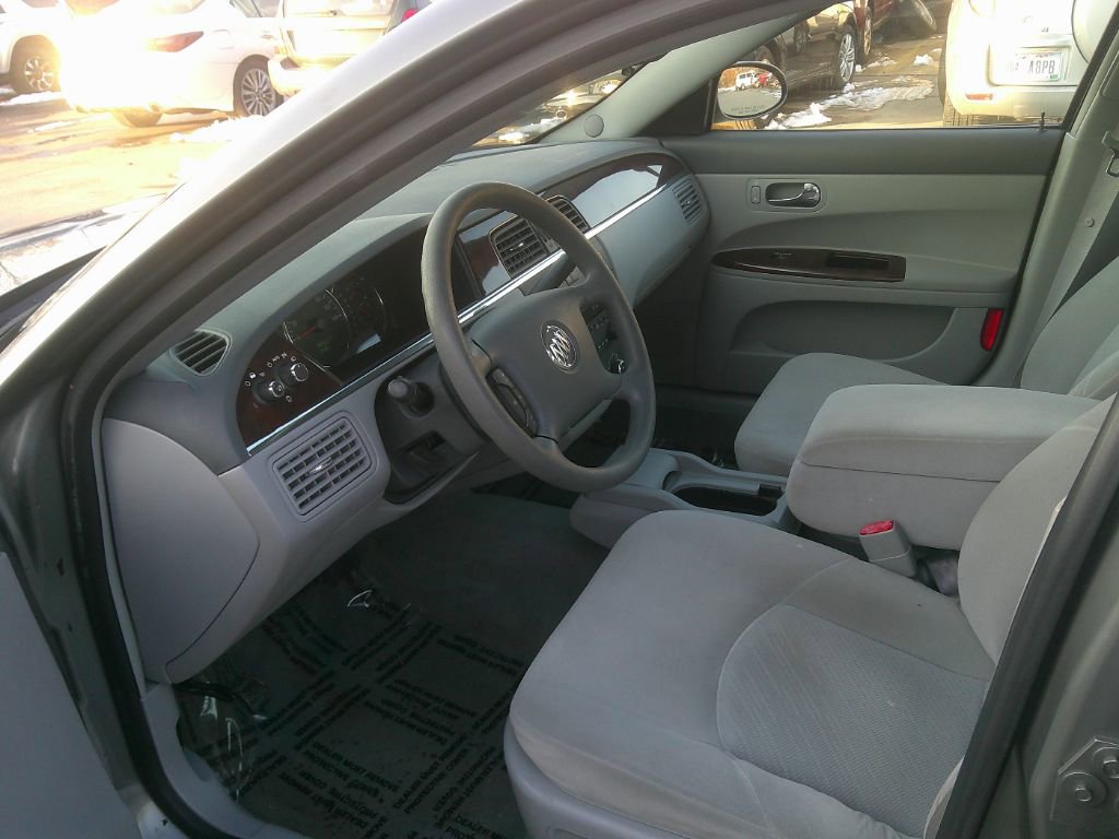 Used 2007 Buick LaCrosse CX image 9