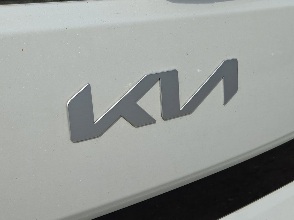 Used 2022 Kia Soul LX w/ Technology Package image 9