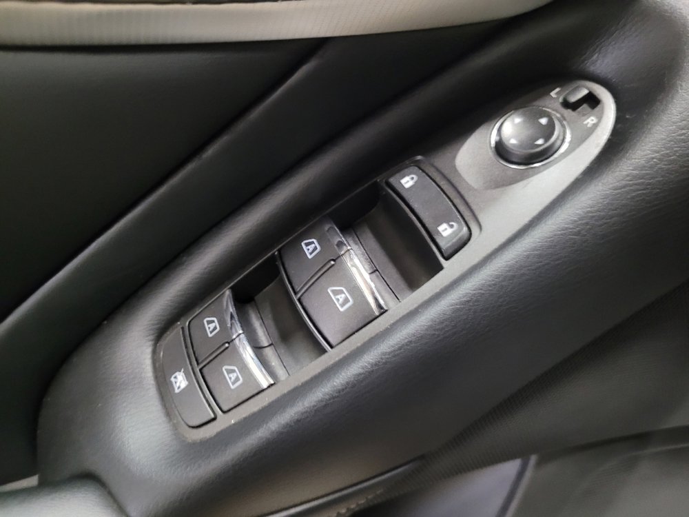 Used 2020 INFINITI Q50 Luxe w/ Essential Package (3.0T Luxe) image 27