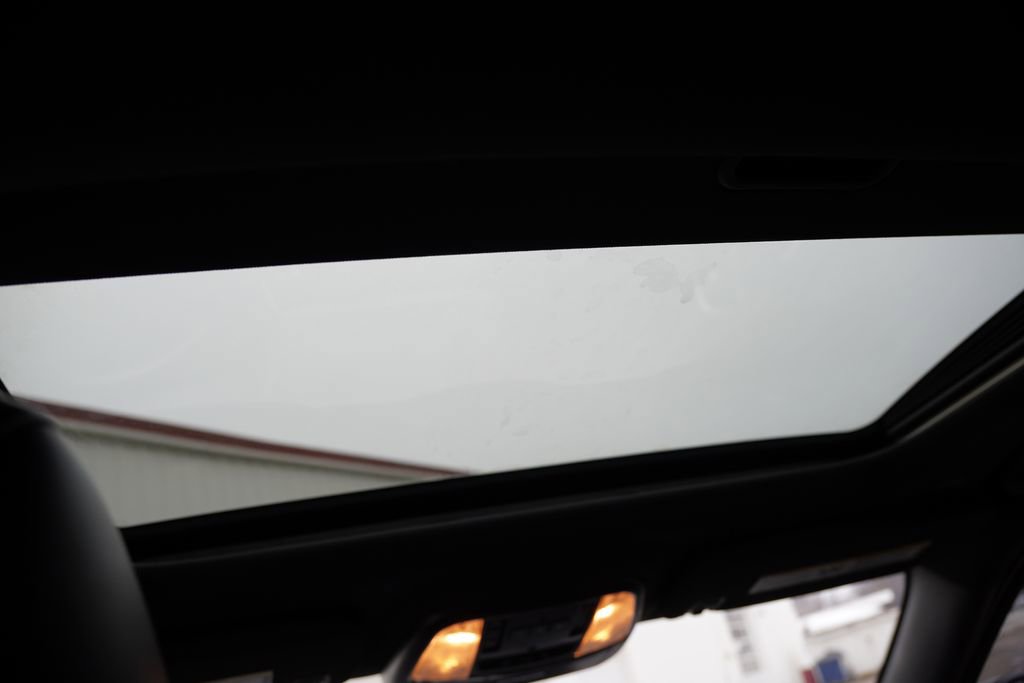 Certified 2022 Jeep Grand Cherokee Laredo X image 19