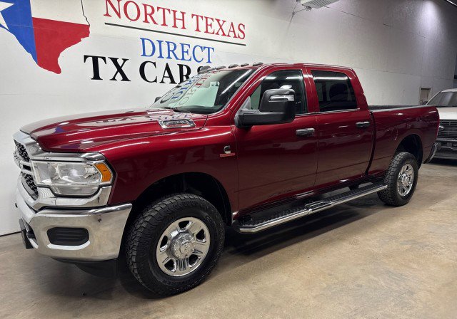 Used 2024 RAM 2500 Tradesman w/ Chrome Appearance Group AWD/4WD image 12